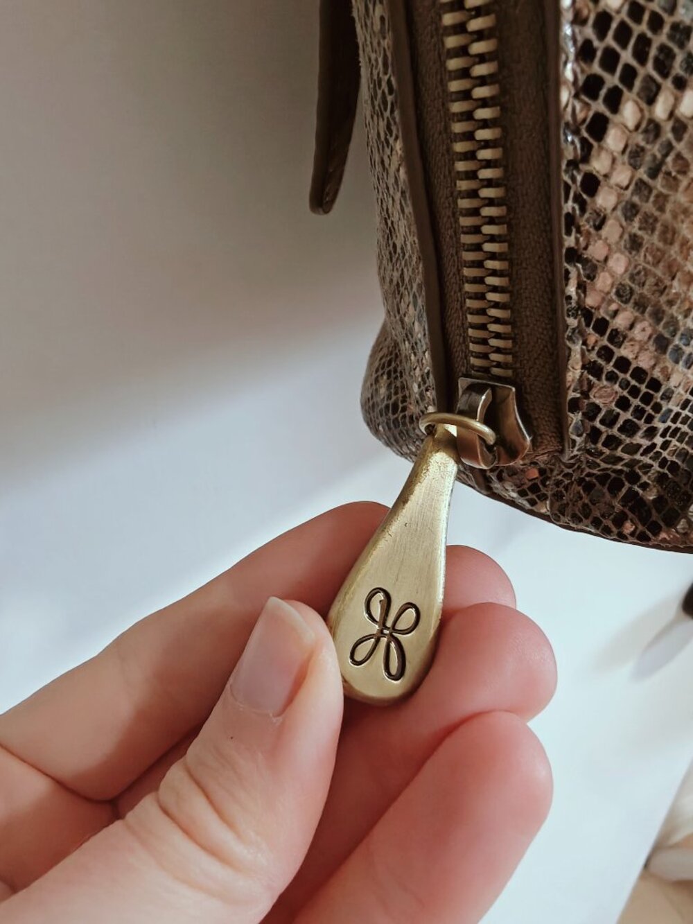 HOBO Nash Metallic Snakeskin Leather Tassel Crossbody Bag Boho Y2K - Picture 6 of 9